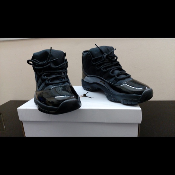 Fashion shoes size 10 - Picture 2 of 8